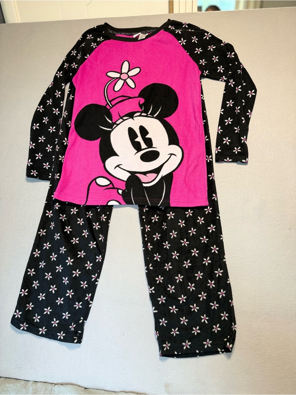 Disney Girls Hot Pink & Black Minnie Mouse Floral Pajama Set